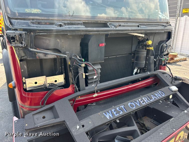 image for item ET3176 2017 Rosenbauer Motors fire truck cab and chassis