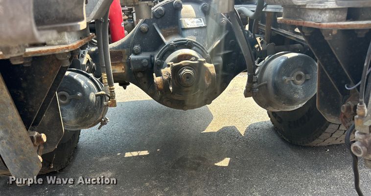 image for item ET3176 2017 Rosenbauer Motors fire truck cab and chassis