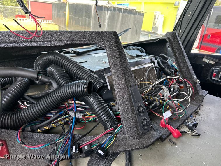 image for item ET3176 2017 Rosenbauer Motors fire truck cab and chassis