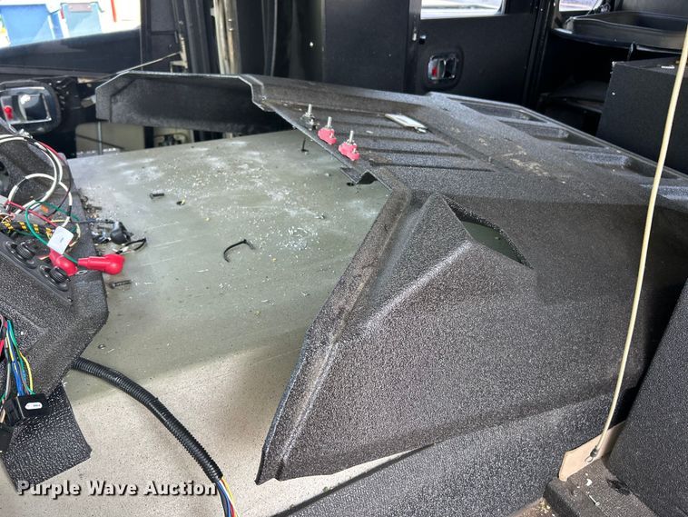 image for item ET3176 2017 Rosenbauer Motors fire truck cab and chassis