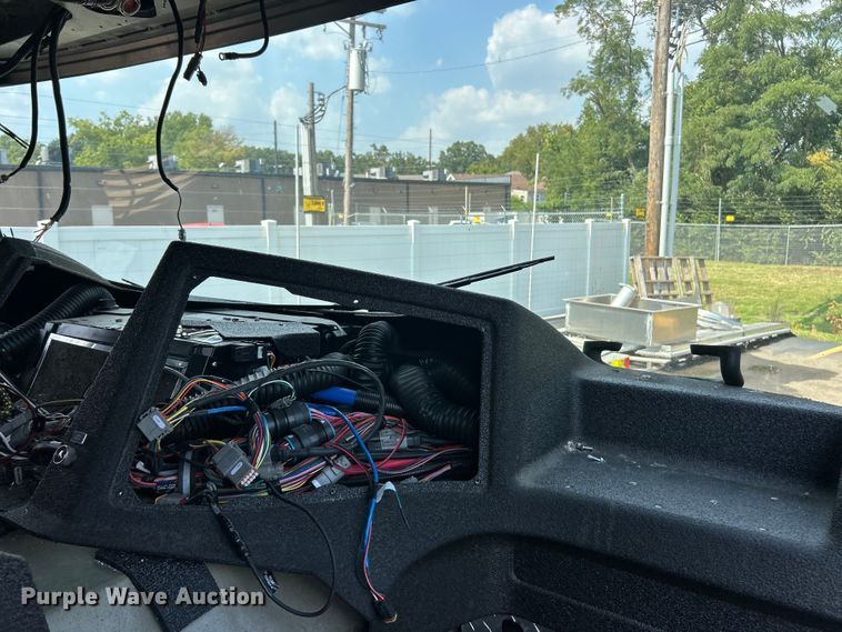 image for item ET3176 2017 Rosenbauer Motors fire truck cab and chassis