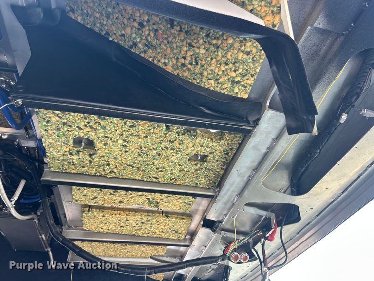 image for item ET3176 2017 Rosenbauer Motors fire truck cab and chassis