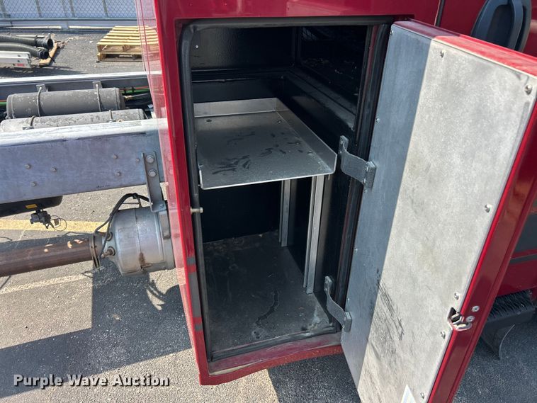 image for item ET3176 2017 Rosenbauer Motors fire truck cab and chassis