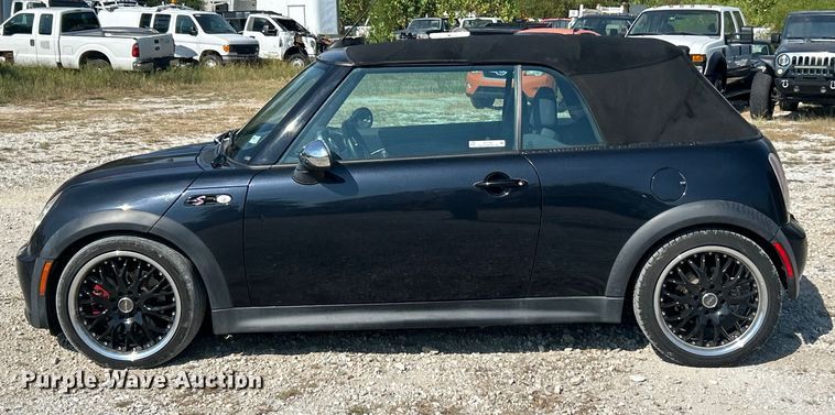image for item ET3182 2008 Mini Cooper S convertible