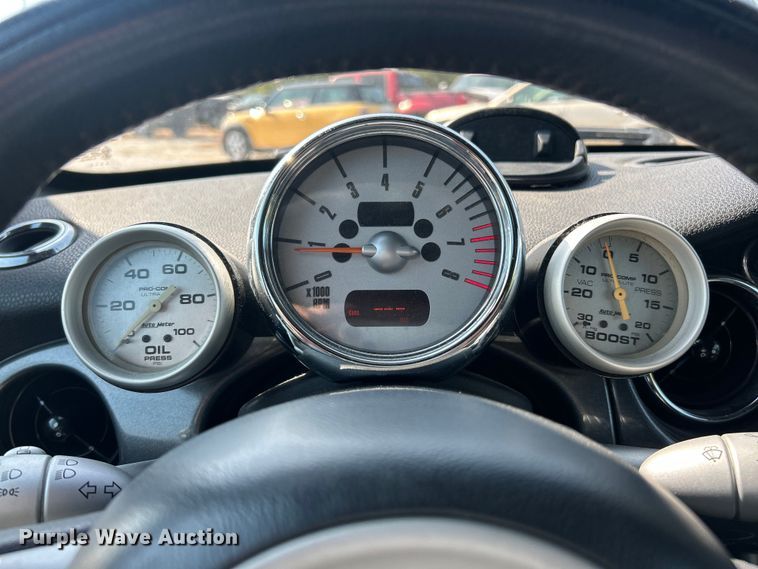 image for item ET3182 2008 Mini Cooper S convertible