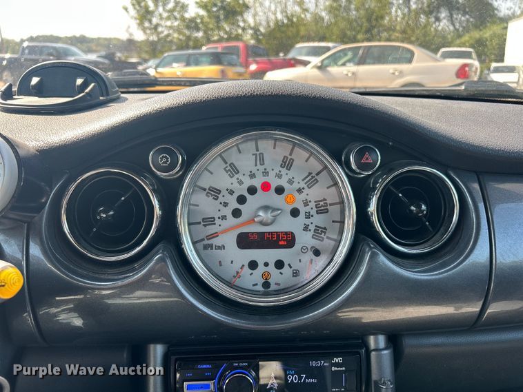 image for item ET3182 2008 Mini Cooper S convertible