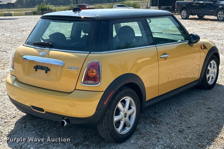 image for item ET3183 2009 Mini Cooper 