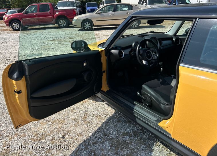 image for item ET3183 2009 Mini Cooper 