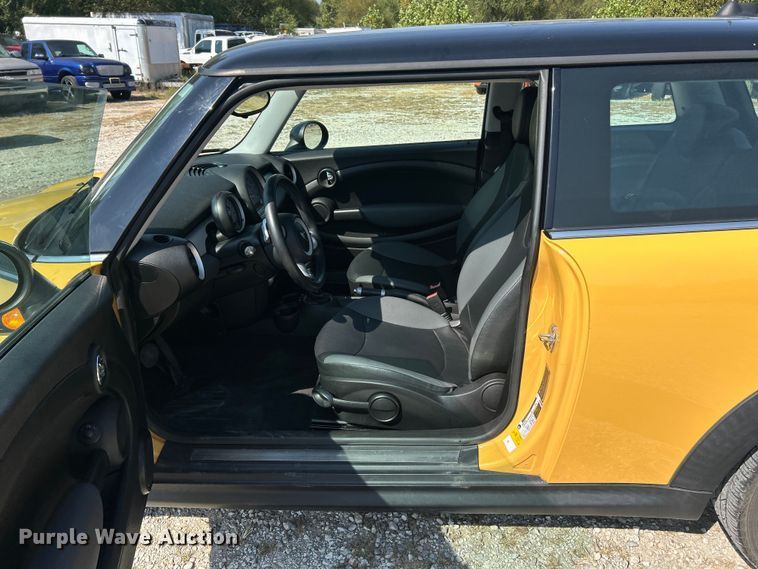 image for item ET3183 2009 Mini Cooper 