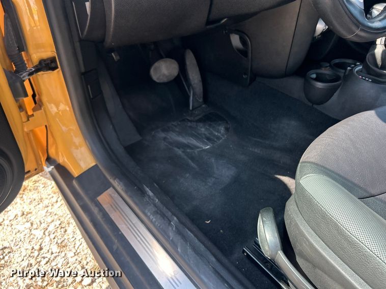 image for item ET3183 2009 Mini Cooper 