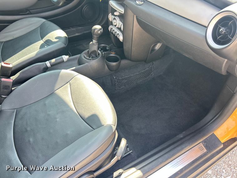 image for item ET3183 2009 Mini Cooper 