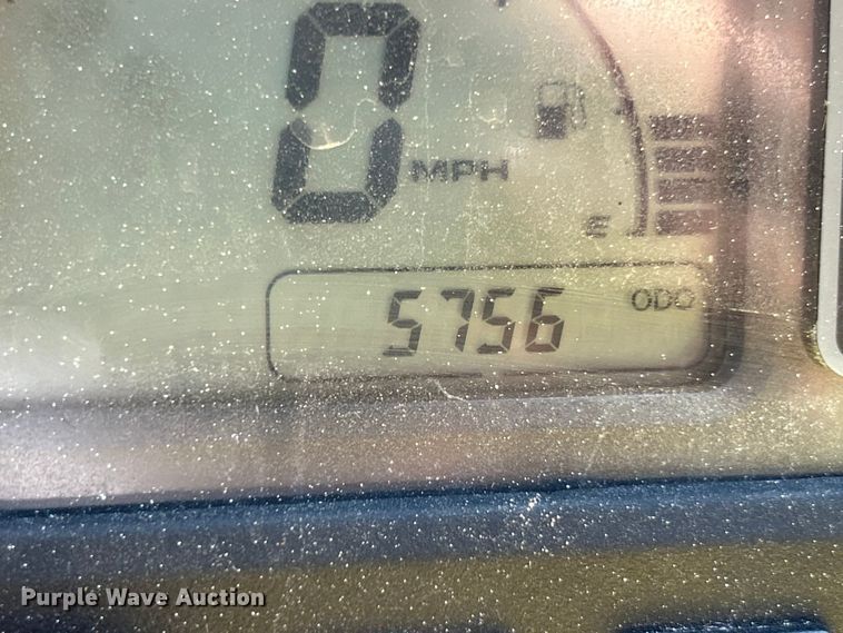 image for item ET3185 2016 John Deere 825iS4 utility vehicle