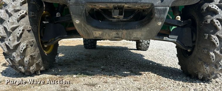 image for item ET3185 2016 John Deere 825iS4 utility vehicle