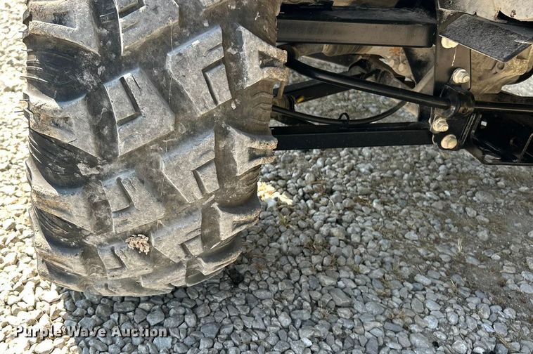 image for item ET3185 2016 John Deere 825iS4 utility vehicle