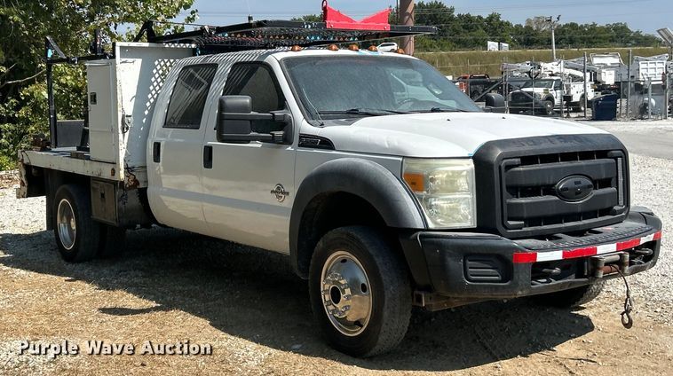 image for item ET3186 2011 Ford F550 Super Duty Crew Cab flatbed truck