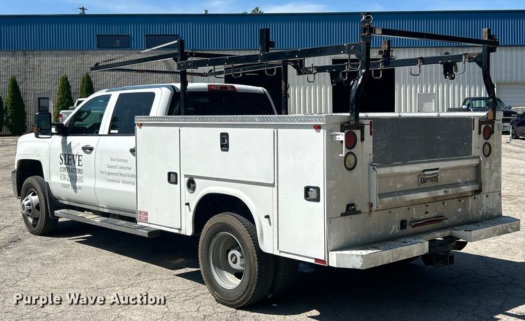 image for item ET3481 2016 Chevrolet Silverado 3500HD Crew Cab utility bed pickup truck