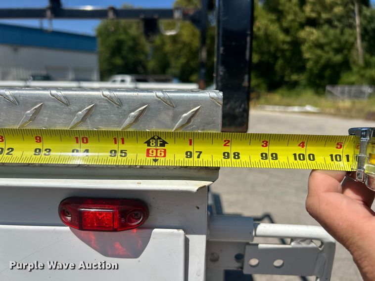 image for item ET3481 2016 Chevrolet Silverado 3500HD Crew Cab utility bed pickup truck