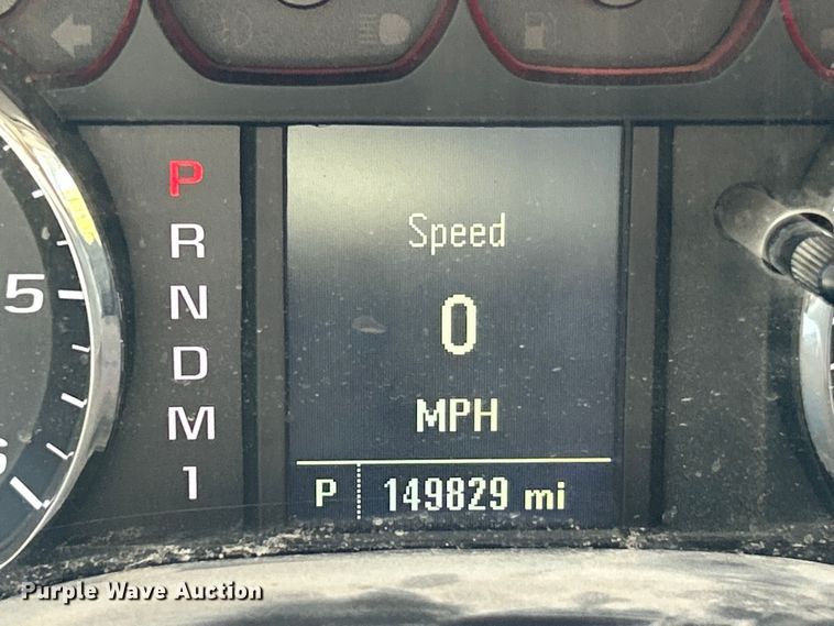 image for item ET3481 2016 Chevrolet Silverado 3500HD Crew Cab utility bed pickup truck