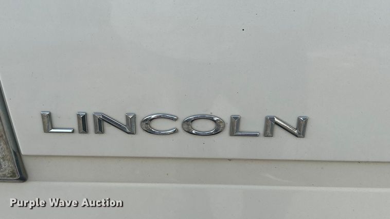 image for item ET3483 2007 Lincoln Mark LT SuperCrew pickup truck