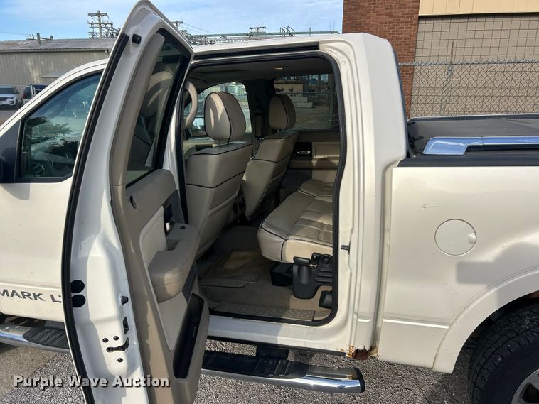 image for item ET3483 2007 Lincoln Mark LT SuperCrew pickup truck