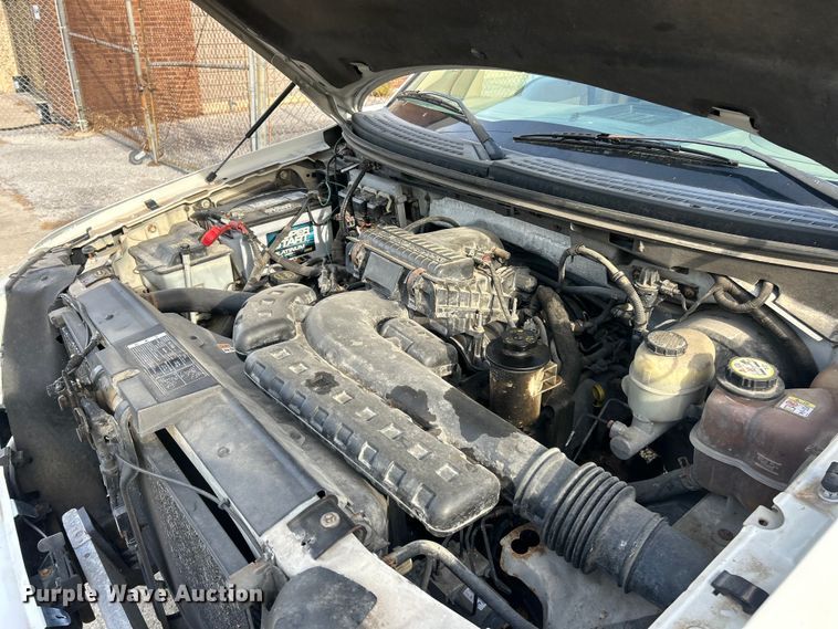 image for item ET3483 2007 Lincoln Mark LT SuperCrew pickup truck