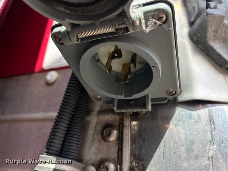 image for item ET3488 2006 Freightliner Business Class M2 refrigerated truck