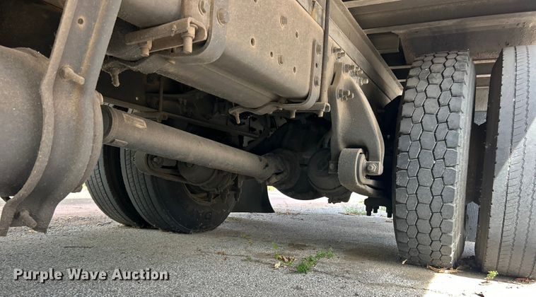 image for item ET3488 2006 Freightliner Business Class M2 refrigerated truck