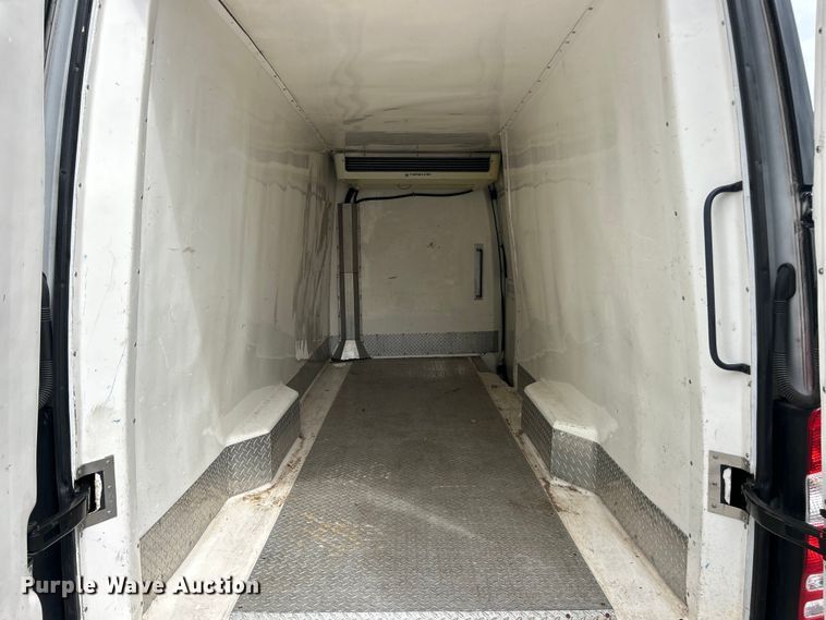 image for item ET3489 2012 Mercedes-Benz Sprinter 2500 refrigerated Van