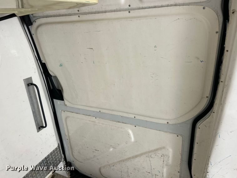 image for item ET3489 2012 Mercedes-Benz Sprinter 2500 refrigerated Van