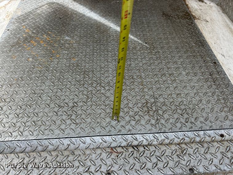 image for item ET3489 2012 Mercedes-Benz Sprinter 2500 refrigerated Van