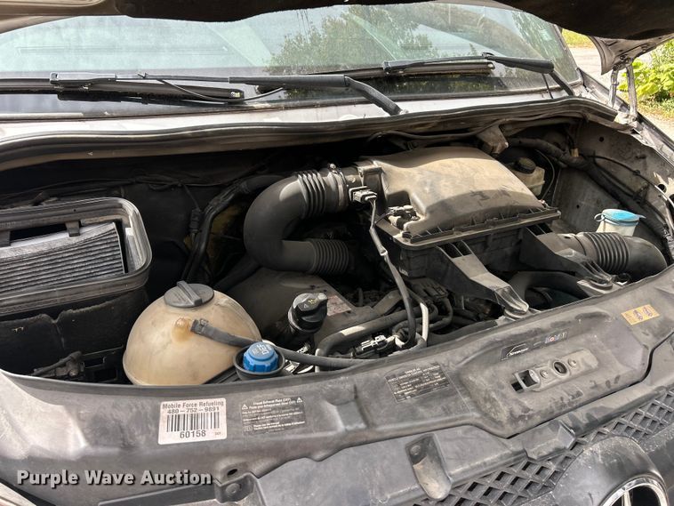 image for item ET3489 2012 Mercedes-Benz Sprinter 2500 refrigerated Van