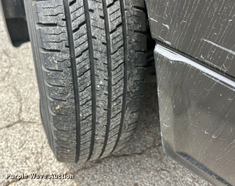 image for item ET3489 2012 Mercedes-Benz Sprinter 2500 refrigerated Van