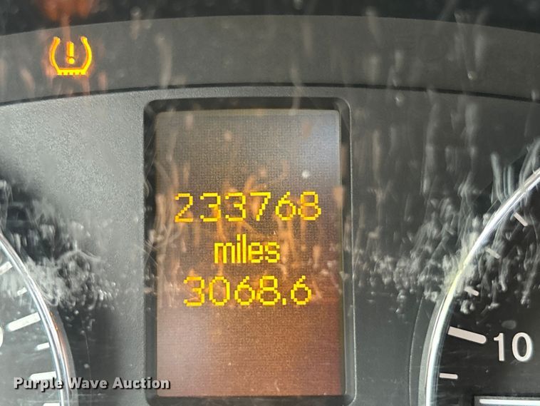 image for item ET3490 2013 Mercedes-Benz Sprinter 2500 refrigerated van