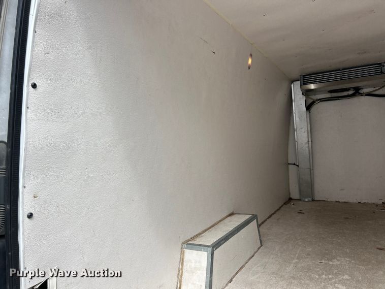 image for item ET3490 2013 Mercedes-Benz Sprinter 2500 refrigerated van