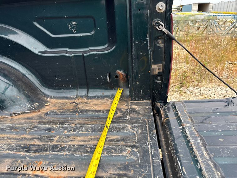 image for item ET4519 2011 Dodge Ram 1500 Crew Cab pickup truck