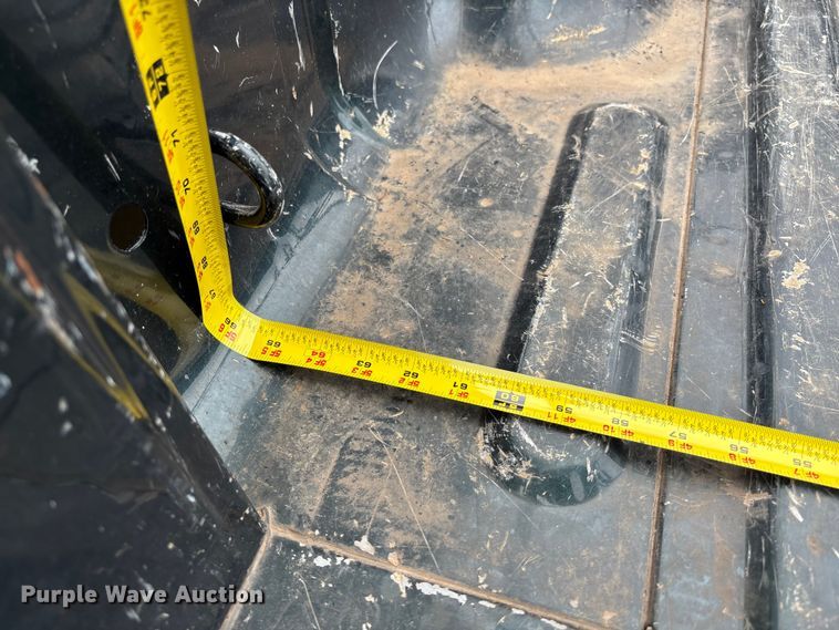 image for item ET4519 2011 Dodge Ram 1500 Crew Cab pickup truck