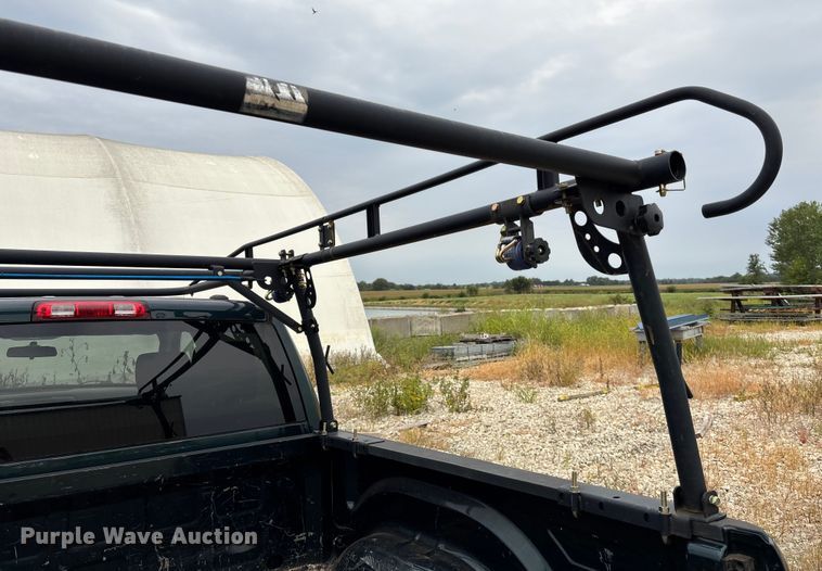 image for item ET4519 2011 Dodge Ram 1500 Crew Cab pickup truck