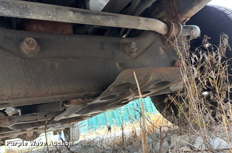 image for item ET4519 2011 Dodge Ram 1500 Crew Cab pickup truck