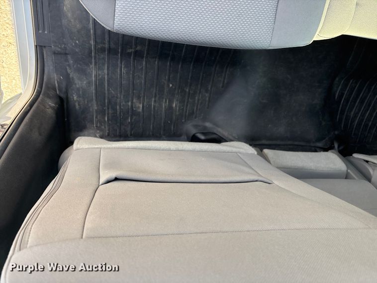 image for item ET4523 2018 GMC Sierra 1500 Crew Cab pickup truck