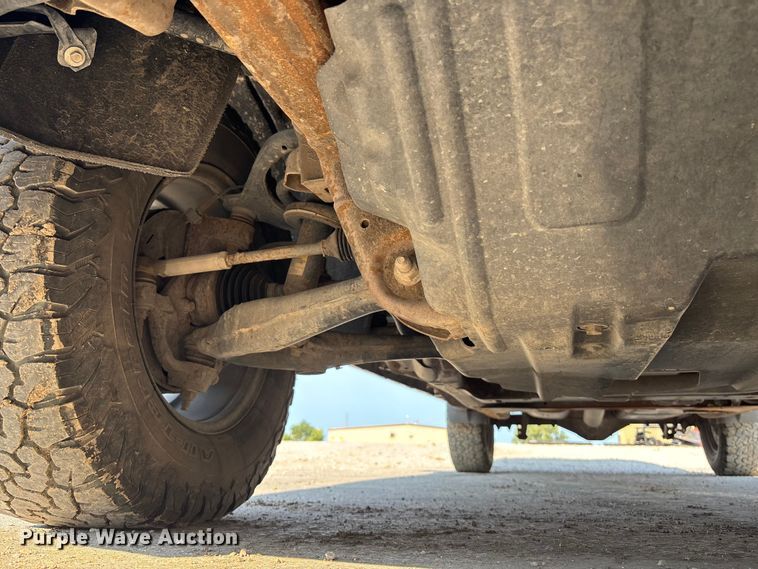 image for item ET4523 2018 GMC Sierra 1500 Crew Cab pickup truck