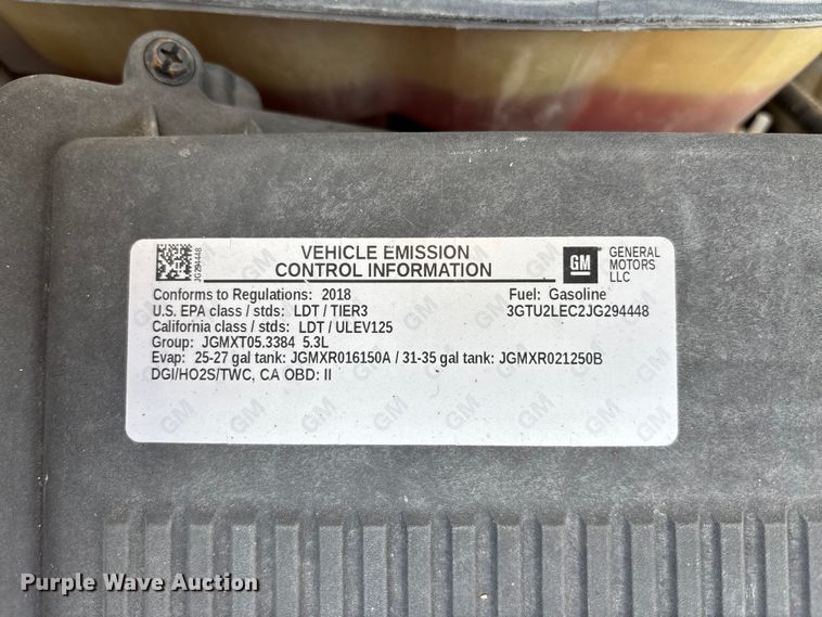 image for item ET4523 2018 GMC Sierra 1500 Crew Cab pickup truck