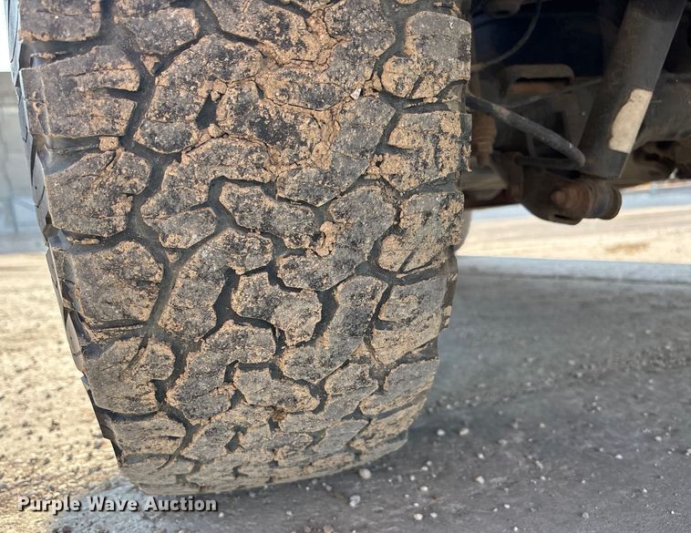 image for item ET4523 2018 GMC Sierra 1500 Crew Cab pickup truck