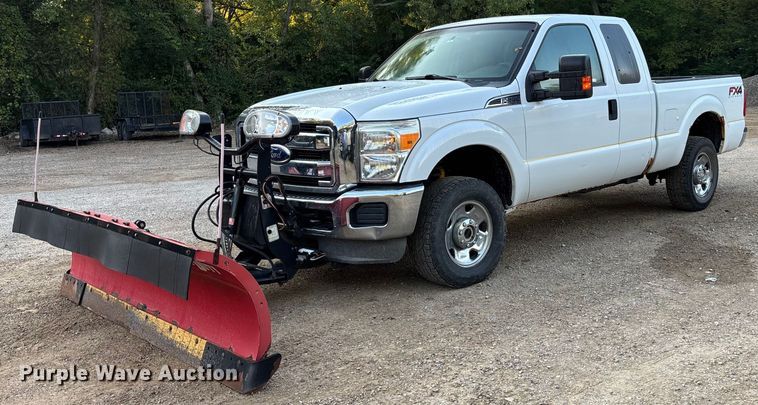 image for item ET4556 2012 Ford F250 Super Duty SuperCab pickup truck