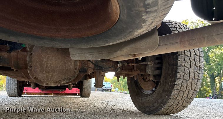 image for item ET4556 2012 Ford F250 Super Duty SuperCab pickup truck