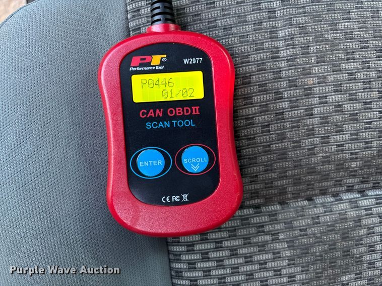 image for item ET4556 2012 Ford F250 Super Duty SuperCab pickup truck