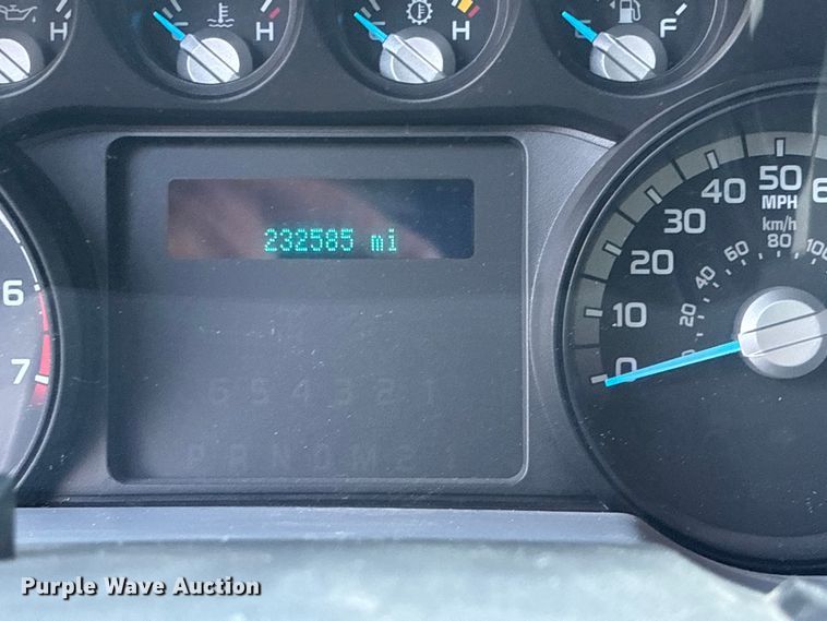 image for item ET4556 2012 Ford F250 Super Duty SuperCab pickup truck