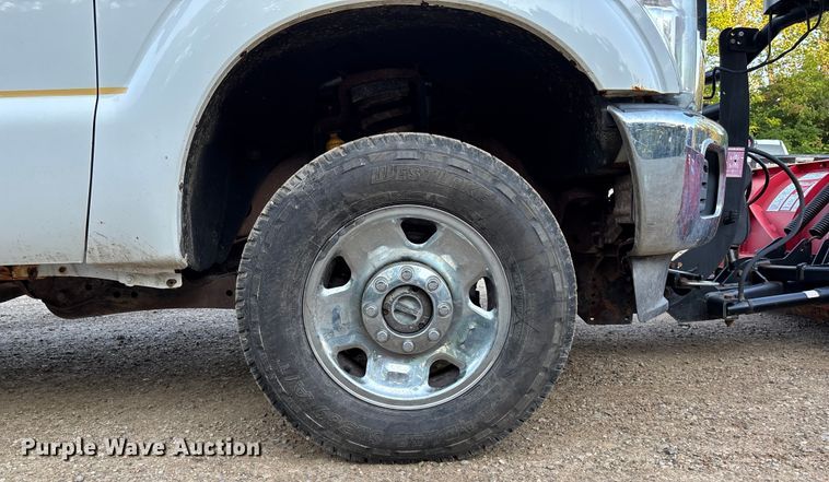 image for item ET4556 2012 Ford F250 Super Duty SuperCab pickup truck