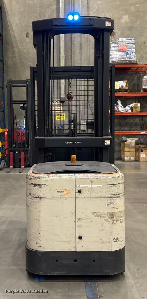 image for item ET8543 2018 Crown SP3520-30 order picker