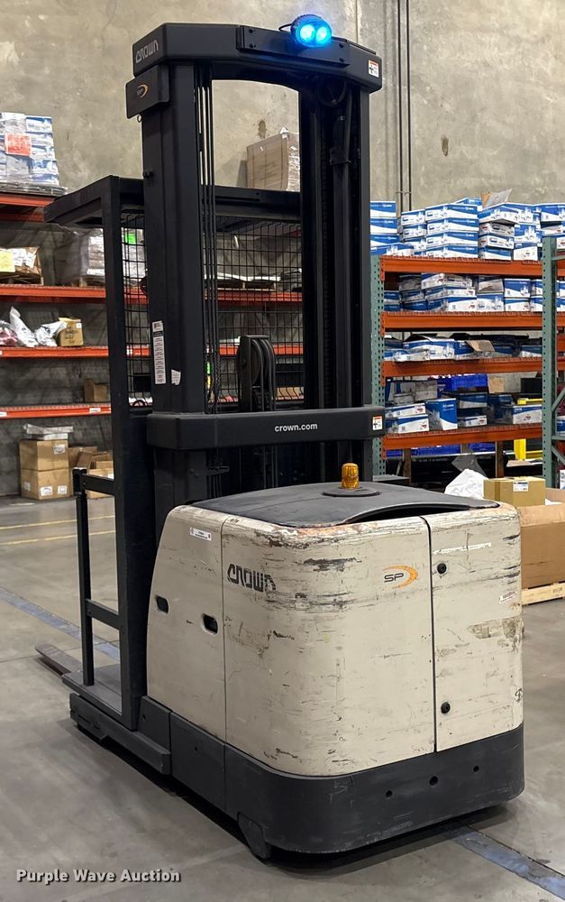 image for item ET8543 2018 Crown SP3520-30 order picker