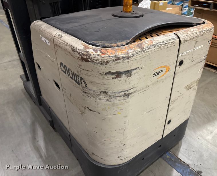 image for item ET8543 2018 Crown SP3520-30 order picker